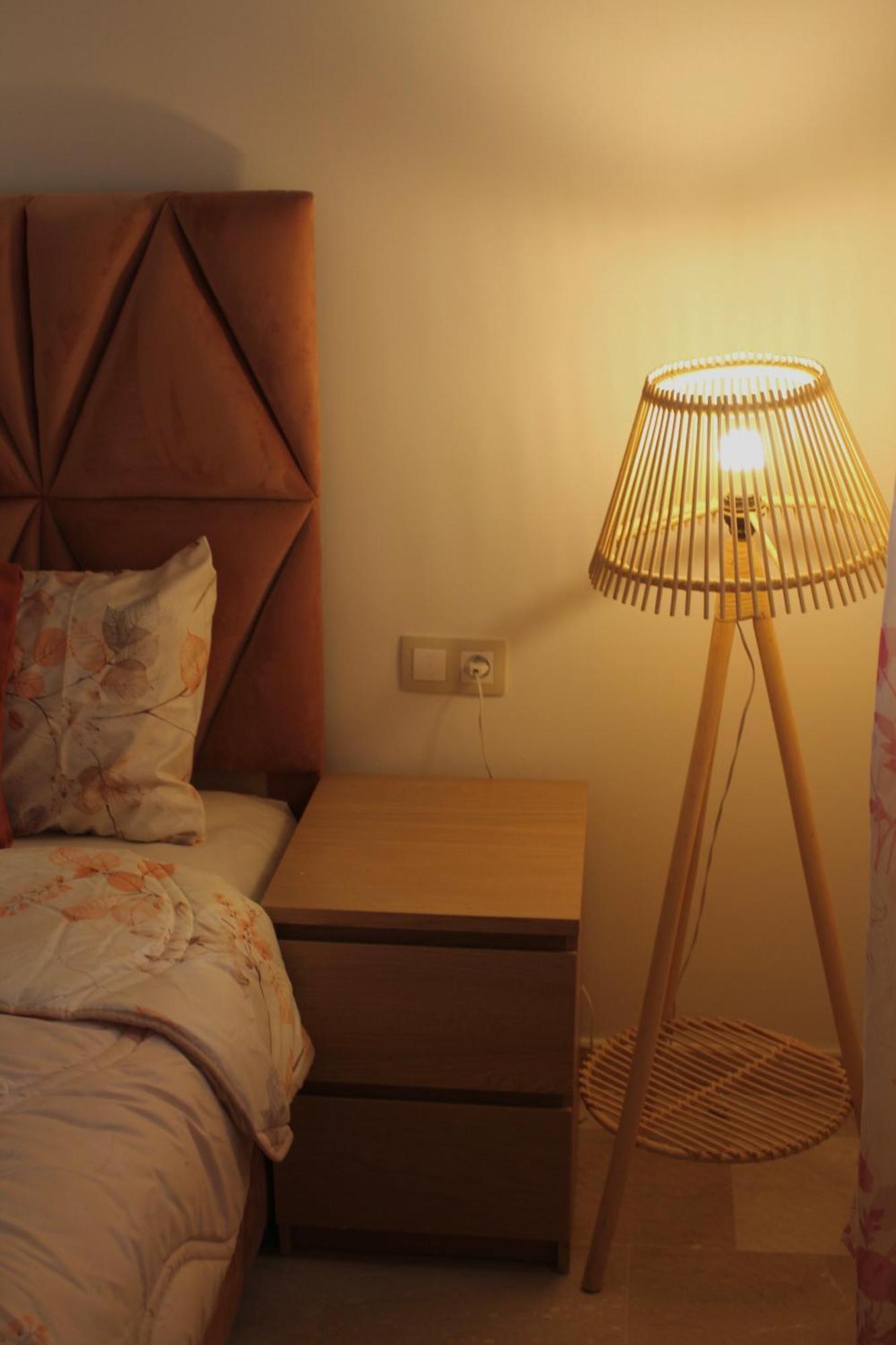 Apartment Take A Cosy Rest Near The Airport *